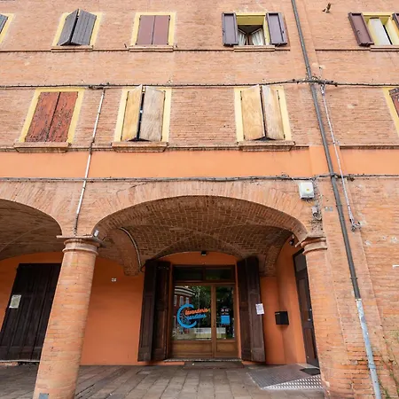 Giardini 411 3* フォルミージネ